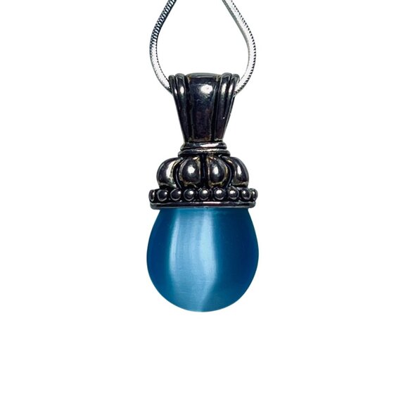 Silver Tone Snake Chain Necklace With Double-Sided Blue Moonglow Pendant (5812) - Picture 3 of 6